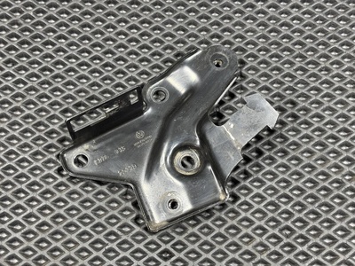 079919523J Кронштейн Audi A4 B9 2020