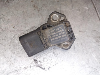 0261230267 Датчик абсолютного давления Skoda Superb 2 поколение 2009 , 03G906051D