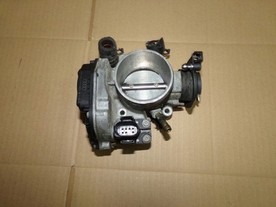 058133063A4 Дросельная заслонка 058133063 audi a4 b5 passat b5 1.8 20v