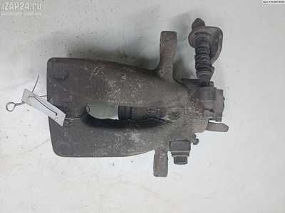 Суппорт задний правый Opel Zafira B 2007