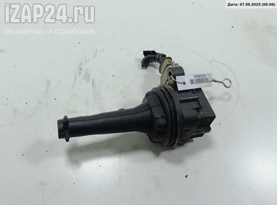 8677837 Катушка зажигания Volvo S40 / V50 (2004-2013) 2004