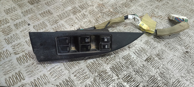 83071AJ030 Блок управления стеклоподъемниками Legacy (2009-2015)/Legacy Outback (2009-2015) б\у (арт. )
