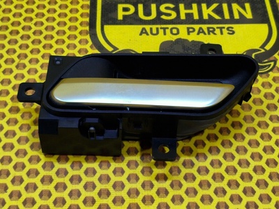 806716UA0A Ручка двери внутренняя Nissan Qashqai J12 2021 80671-6UA0A, 80677-6UA0A