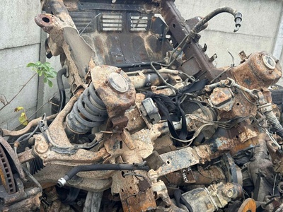 Did Мост переднего подвеска комплект mitsubishi l200 2.5 136 л.с. 2008 rok