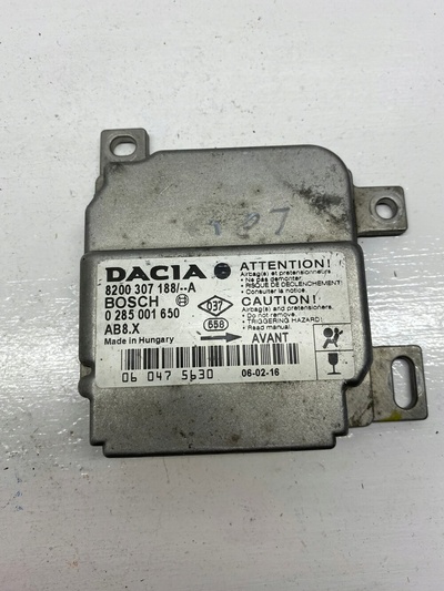 8200307188 сенсор блок airbag dacia oe