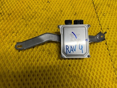 8957112010 Блок управления топливным насосом TOYOTA RAV 4 XA50 2019