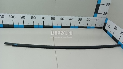 5K6839477D5AP Накладка стекла заднего левого VAG Golf VI (2009 - 2013)
