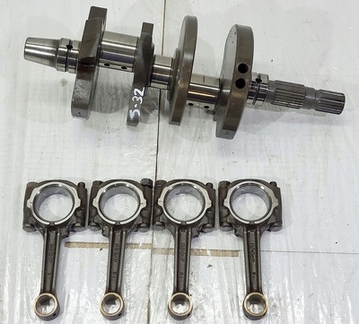 Wał korbowy Crankshaft Вал коленчатый с korbowodami honda vfr 800 фи rc46 1998 - 2002r