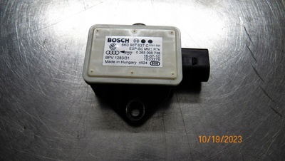 8K0907637C CZUJNIK ESP AUDI A4 B8