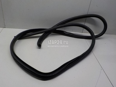 821104L000 Уплотнитель двери Hyundai-Kia Solaris (2010 - 2017)