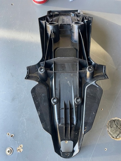 56116331B Крепление массива регистрации ducati multistrada v4 v4s 2021-
