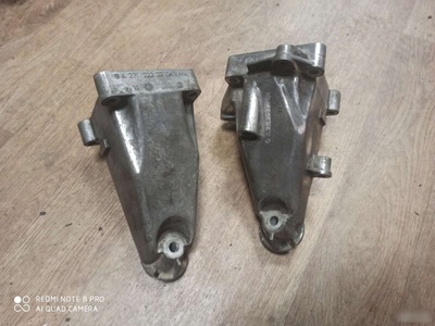 A2712232304 Кронштейн опоры двигателя Mercedes-Benz E-Class C207 , A2712232704