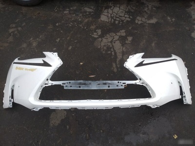5211978901 Бампер Lexus NX