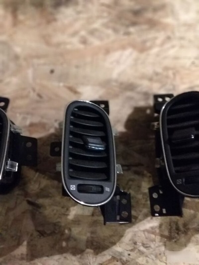 687601BA0A Дефлектор в торпедо Infiniti QX50 , , 687611BA0A, 687511BA0A, 687501BA0A