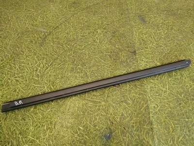 828341BA0A Уплотнитель стекла двери INFINITI ex37 J50 2010 , 82834-1BA0A
