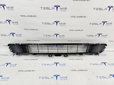 149375900 Заглушка (решетка) в бампер Tesla Model Y 2021 1493759-00