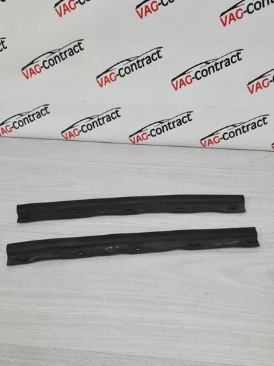 5C6823707 Уплотнитель капота Volkswagen Jetta 6 2012