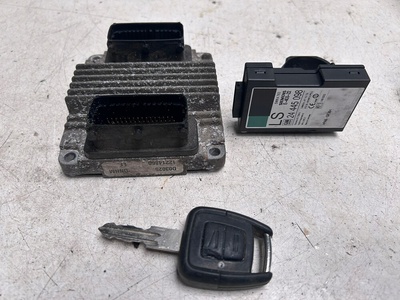 12214860 Блок управления двигателя opel astra г z16se