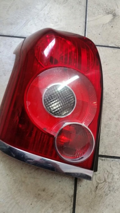 8200658411 Фара левая левый задняя задняя toyota avensis t25 универсал европа