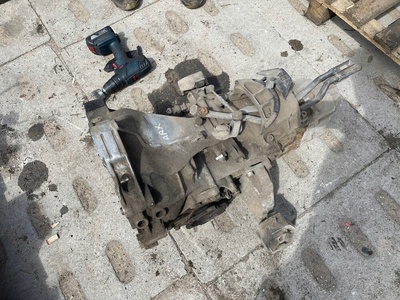 Audi a6 c4 2.5 tdi skrzynia biegów manualna 6ka kod ARX Audi a6 c4 2.5 tdi кпп механическая 6-ka код - arx
