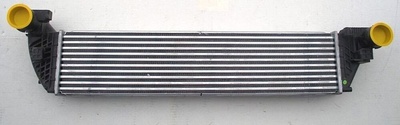 8200292773 интеркулер renault vel satis bj 02 -