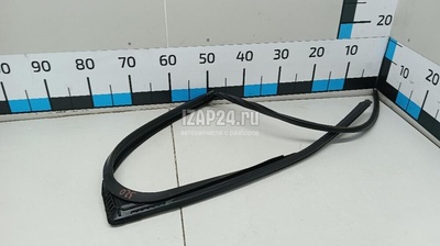 KD5372605F Уплотнитель стекла двери Mazda CX 5 (2012 - 2017)