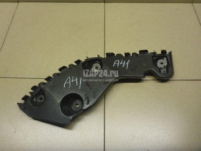 622210009R Направляющая заднего бампера левая Renault Duster 2012
