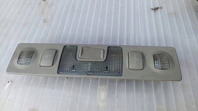 01 Освещение кабины audi a6 c5 2.4b 02 седан 4b0947111