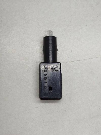 4B0919063A Подсветка VAG Tiguan (2011 - 2016)