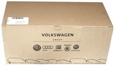 057121111B термостат с корпусом audi a8 , q7 4.0d / 4.2d 05.03-07.10