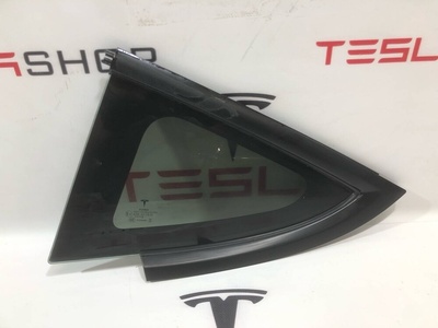 109875700G Стекло заднее Tesla Model 3 2022 1098757-00-G,1514978-01-C