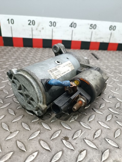 29b09358mm Стартер Audi A4 2011