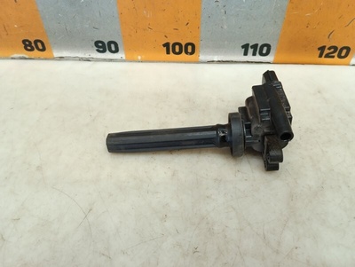 MD361710 Катушка зажигания Mitsubishi Lancer 9 2004