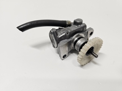 Dozowniknsr125F Honda ns 125 f ns 125r nsr 125 mtx 125 дозатор насос масляный