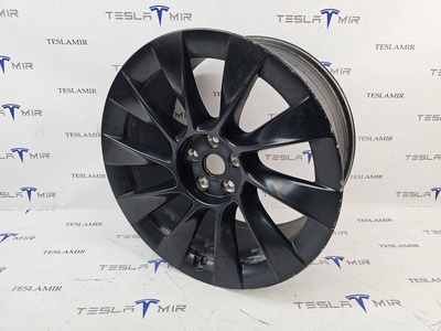 118822300 диск литой Tesla Model Y 2022
