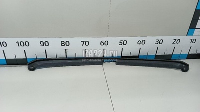 8U0823126B9B9 Уплотнитель капота VAG Q3 (8U) (2012 - 2018)