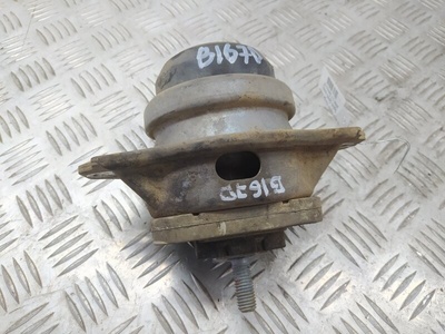 KKB500441G Подушка крепления двигателя Land Rover Range Rover Sport (2005-2009) 2006