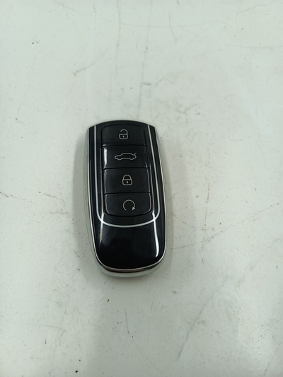 Бардачок Geely Okavango 2023