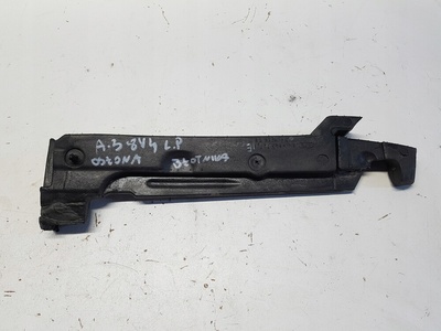 8V0828721B Audi a3 8v изоляция крыла левая левая сторона