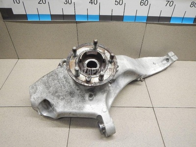 LR078143 Кулак поворотный передний правый Land Rover Range Rover IV 2013