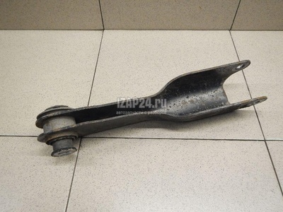 LR037702 Рычаг задний нижний правый передний Land Rover Range Rover IV 2013