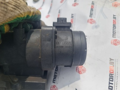 03L906461A Расходомер воздуха Volkswagen Passat 2009