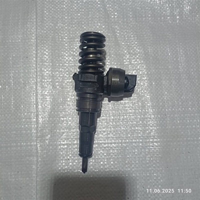 038130073BA Форсунка Audi A4 2003 ,038130073AN,038130073AR,0414720201,0414720204,0414720209,0414720214,0414720216,0414720266, AVF, AWX, ASZ, ASZ