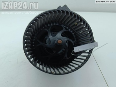 1J1819021 Двигатель отопителя (моторчик печки) Audi A3 8L (1996-2003) 1997