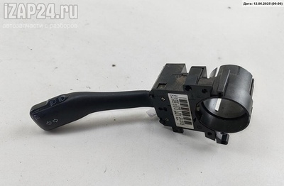 8L0953513G Переключатель поворотов Audi A6 C5 (1997-2005) 2000