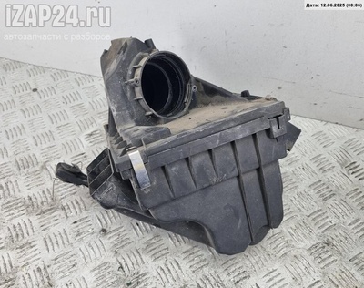 Корпус воздушного фильтра Volkswagen Passat B5+ (GP) 2005