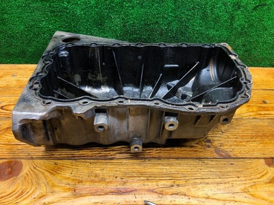 8200066130 Поддон Volvo V40 1 2000