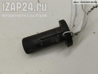 4B3121200 Кронштейн радиатора Audi A4 B6 (2001-2004) 2002