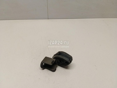 4M0253144E Кронштейн глушителя VAG Q5 [80A] 2017