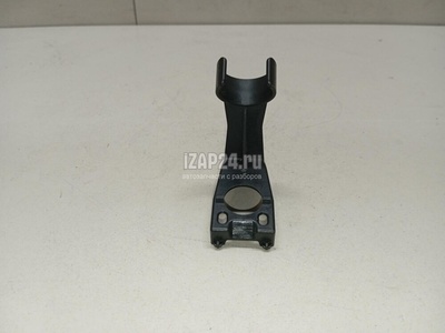 8W0955775 Кронштейн форсунки омывателя фары VAG A4 [B9] 2015